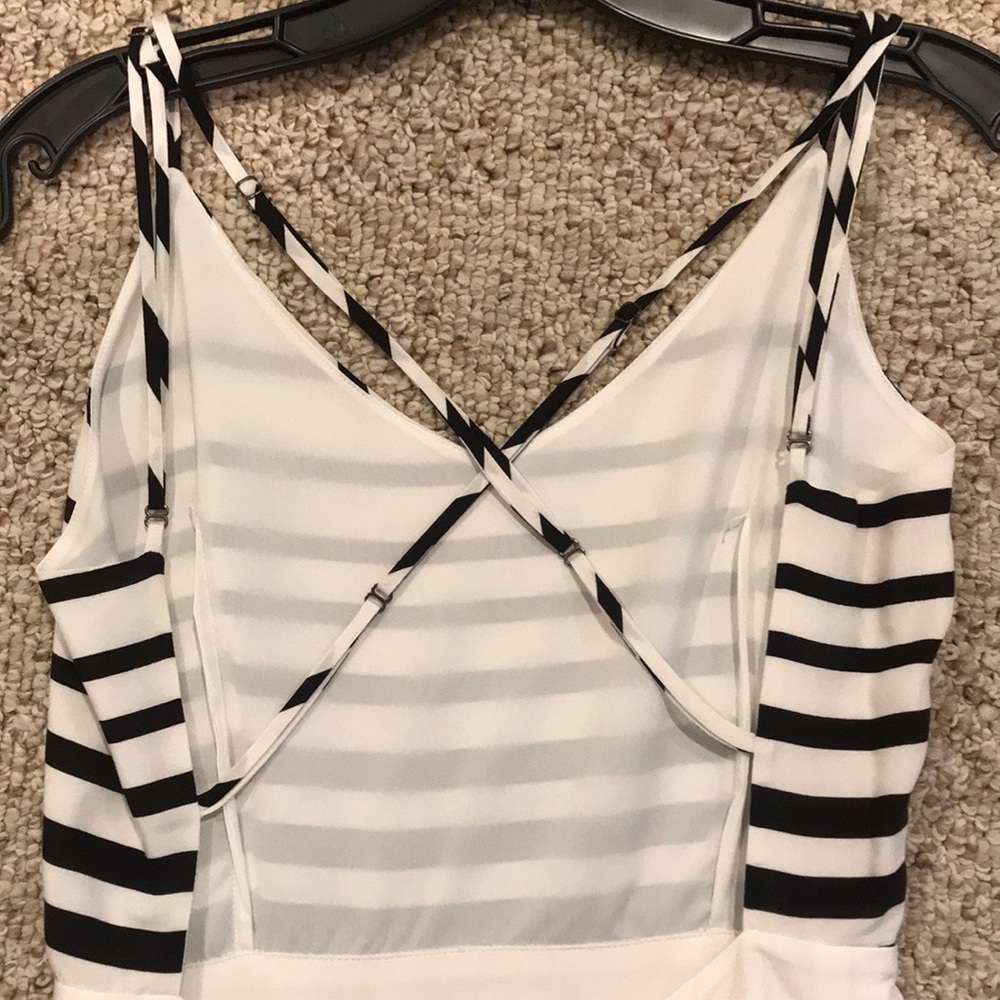 DV Black & White Striped Dress - Picture 4 of 9